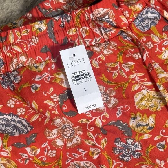 LOFT Floral Wide Leg Pants Red Multicolor Viscose NWT Size L Elastic Waist Boho - Picture 4 of 9